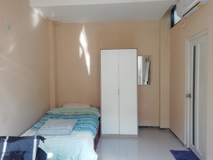 Rumah Kost Aktif Fully Furnished Dijual di Taman Sentosa Cikarang